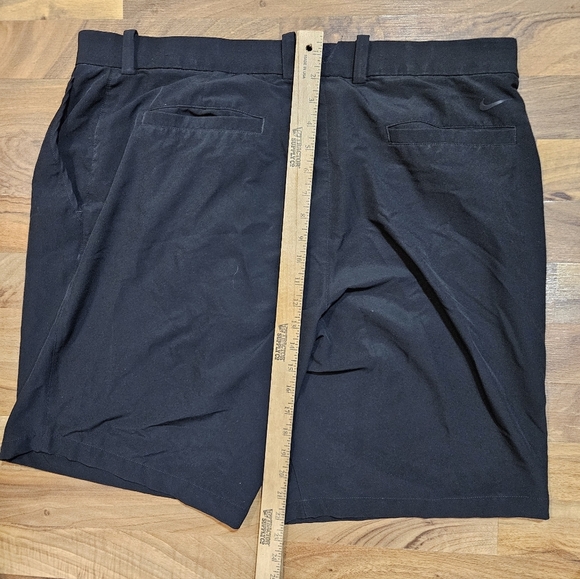 Nike Golf Dri-FIT Shorts Men’s Size 40 Black Flat Front Lightweight Performance - Picture 8 of 8
